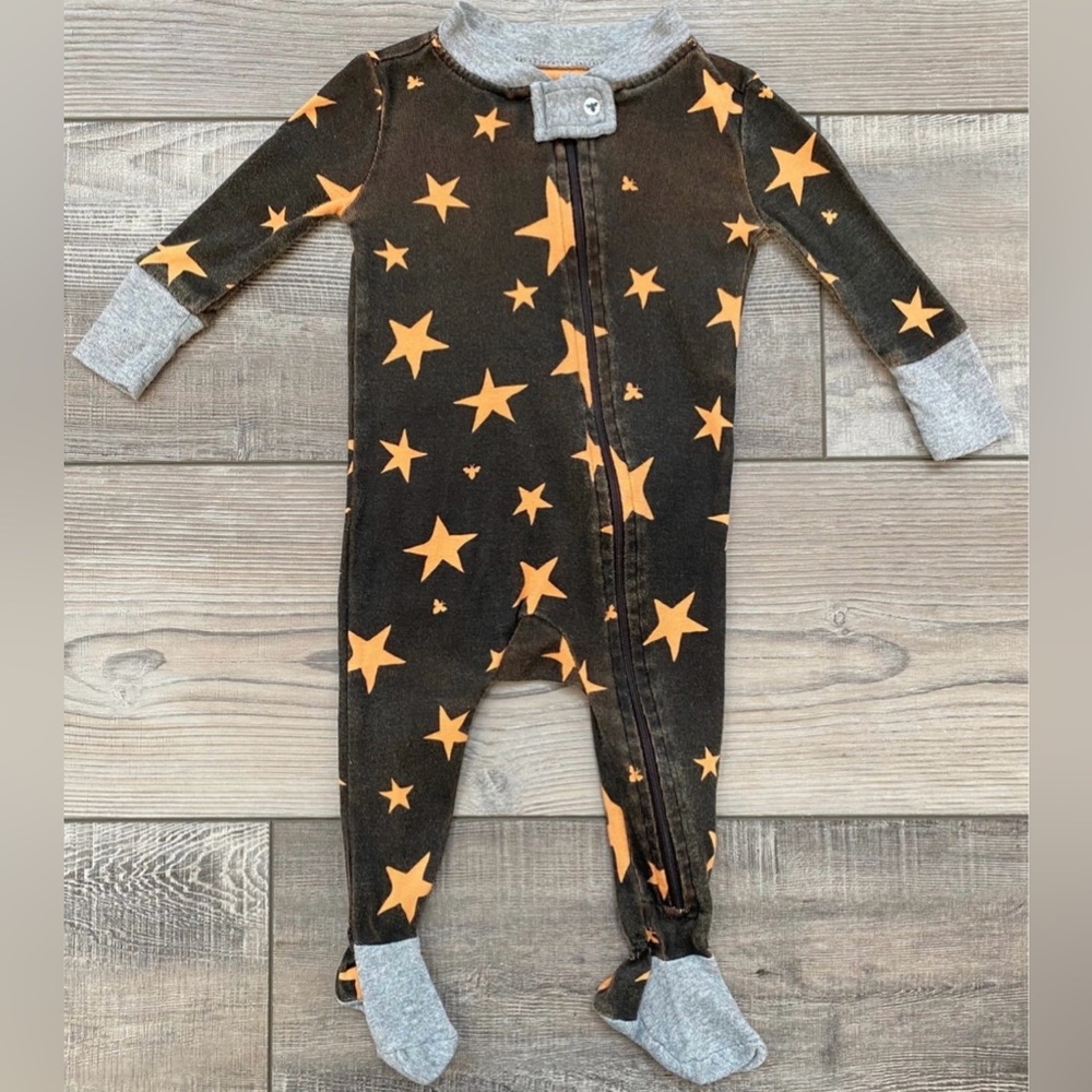 Burt's Bees Black Orange Grey Star Pattern Zipper Footed Sleeper 3M